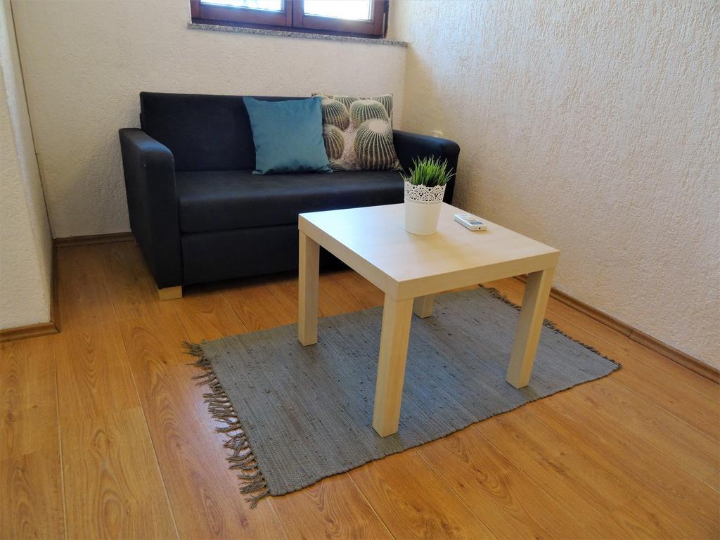 Apartments Down Town Сен Екстериор снимка